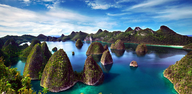 Beautiful Indonesia Tour